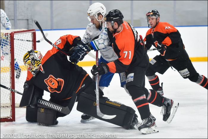 Молот 20102020текст.jpg